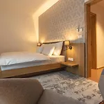 Hotel Bronzo