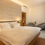 Hotel Bronzo Brno